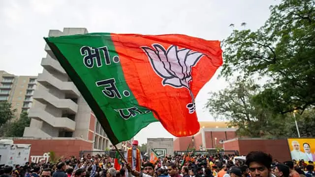 qz6jzyta BJP Candidate list 2024: लोकसभा चुनावों के लिए बीजेपी उम्मीदवारों की पहली लिस्ट जारी |किसे टिकट दिया गया है और किसे मौका मिला
